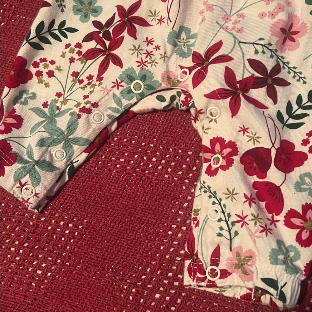 3 MONTHS BABY GIRL JUST ONE YOU CARTER’S FLORAL ROMPER ONESIE - Picture 5 of 7